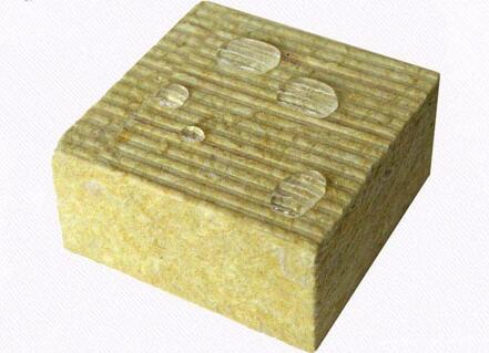 你知道巖棉板在火災(zāi)中不會(huì)產(chǎn)生有害物質(zhì)的原因嗎！