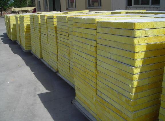 巖棉板潮濕可以用嗎？有沒(méi)有改善措施！