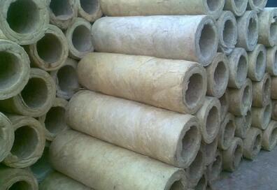 專(zhuān)業(yè)為客戶定制生產(chǎn)巖棉保溫管！